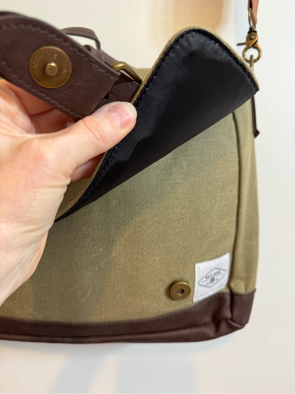 NXT BAG Messenger Bag - Picture 13 of 16